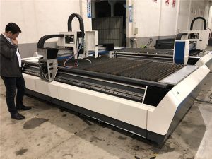 1台のレーザー切断機700-6000wのパイプおよびシート切断