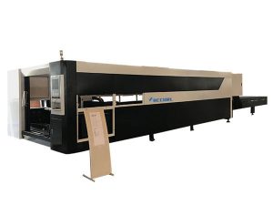 1.5kw産業CNCレーザーの打抜き機/装置380v、1年の保証